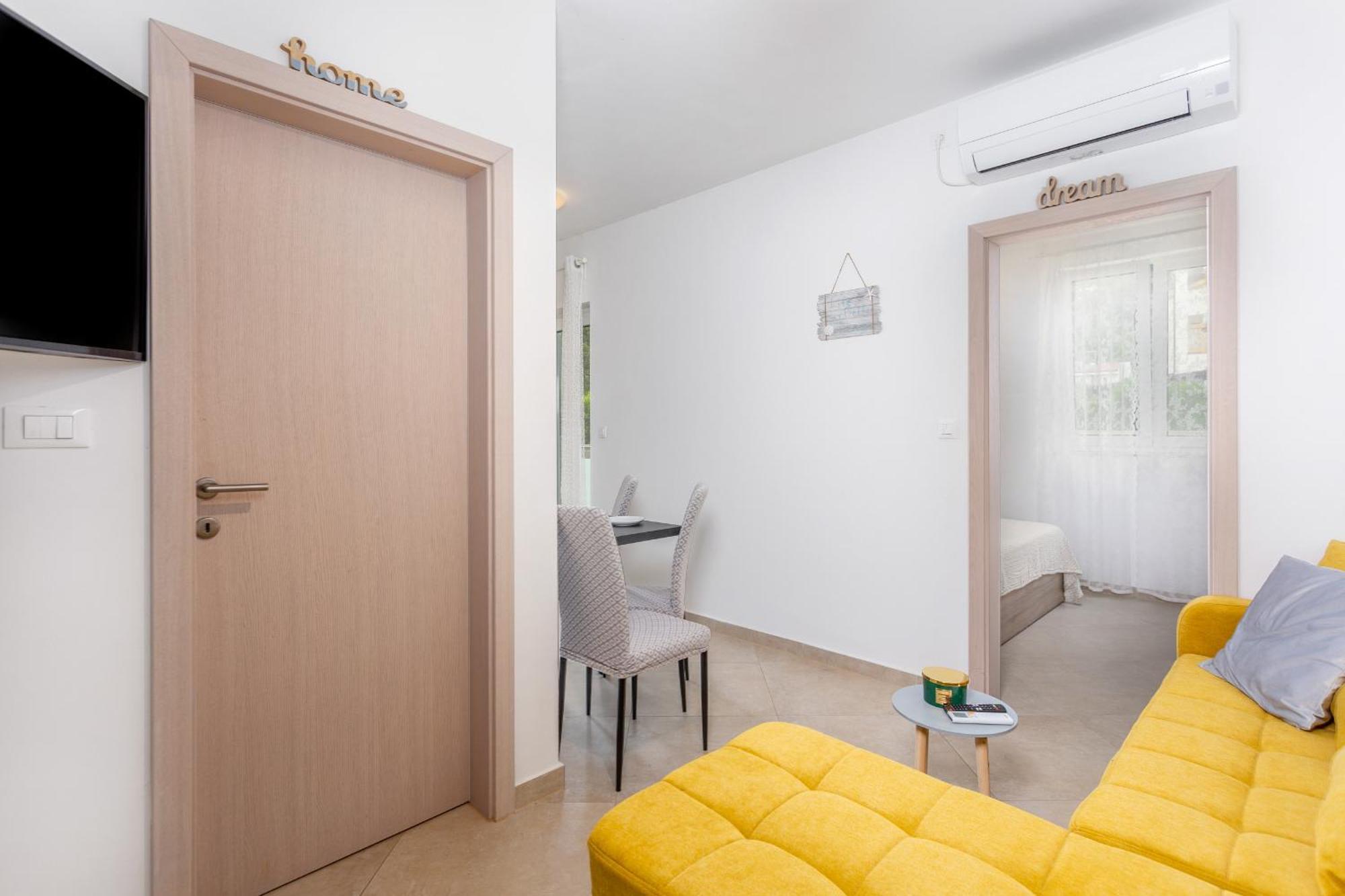 Divine Apartments 巴斯卡 外观 照片